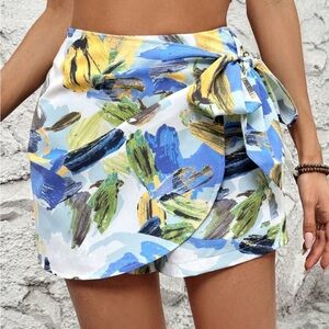 Abstract Print Wrap Skort